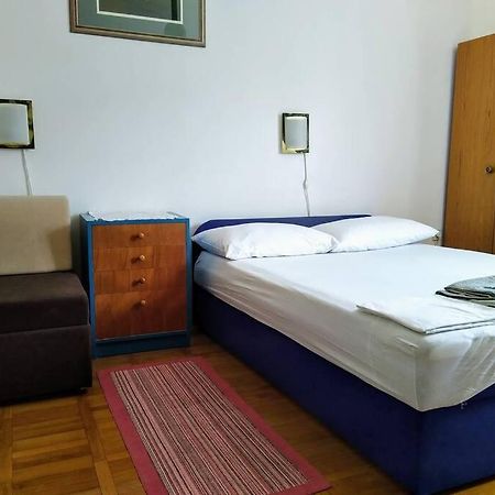 Davor Apartment Tučepi Екстериор снимка